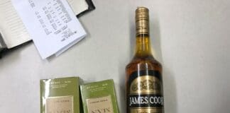 Tenta di derubare una profumeria di via XX Settembre, arrestato