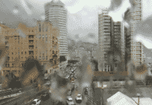 Incidente in Sopraelevata, ferito un giovane: traffico paralizzato