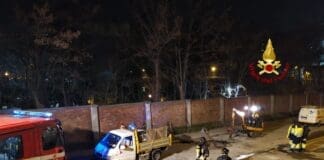 Fuga di gas in corso Perrone, strada bloccata nella notte fuga gas corso perrone