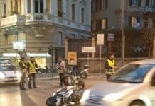 Castelletto, scontro tra due scooter in Piazza Manin: un ferito