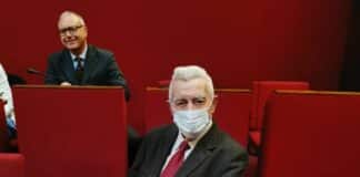 Coronavirus – Il consigliere Guido Grillo (FI) in Comune con la mascherina Guido Grillo forza italia con mascherina