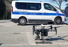 Coronavirus – Stop ai droni poliziotto per dare la caccia ai furbetti, sono vietati droni poliziotto coronavirus