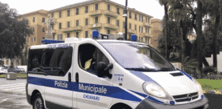 Coronavirus – Chiavari, dai megafoni della Municipale: “State a casa” – VIDEO