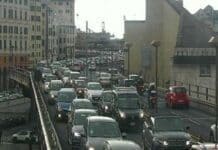 Genova, traffico ko sulla Sopraelevata per veicolo in avaria sopraelevata