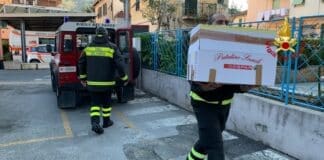 Coronavirus – Famiglie in difficoltà a Chiavari, arriva la raccolta alimentare dei Vigili del Fuoco