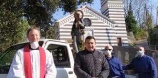 Coronavirus – A Serrà Riccò la processione di San Rocco viaggia in camioncino serra Riccò processione San Rocco