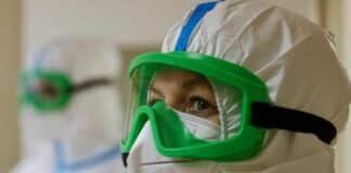 Coronavirus – Si torna a morire per il Covid in Liguria coronavirus maschera medico