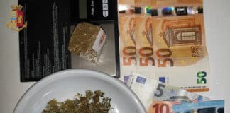 Chat social per ordinazioni di stupefacente, denunciato spacciatore