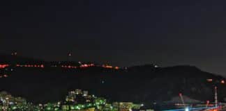 Ponte per Genova – Botta e risposta tra Bizzarri e Toti sull’inaugurazione ponte per genova colore rosso