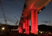Ponte per Genova – Nuovo incidente nel cantiere, gru urta cavi elettrici, nessun ferito Ponte di Genova rosso