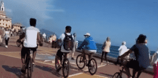 Pista ciclabile in corso Italia – Pochi controlli e bici ancora sui marciapiedi biciclette corso italia marcpiapiede