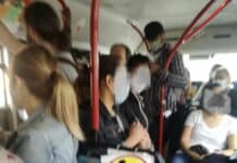 Genova – Modificato l’obbligo di distanziamento anti coronavirus sugli autobus autobus affollato