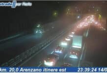 Autostrade – Code anche a mezzanotte nel ponente genovese, A10 ancora bloccata code a10 arenzano