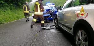 Incidente frontale tra Montoggio e Laccio incidente Montoggio