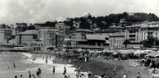 Foto storiche di Genova – Il Comune apre l’archivio pubblico per Viaggio in Italia Pegli foto storica spiaggia