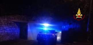 Genova, paura a Molassana: incendio in appartamento, sul posto i vigili del fuoco