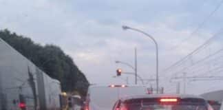 Caos Autostrade – Chiuso il casello di Genova Prà sulla A10, traffico in tilt sull’Aurelia coda Prà