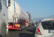 Genova, concluso in corteo Ansaldo, traffico ancora nel caos Guido Rossa coda