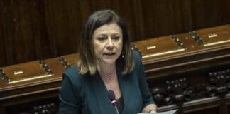 Autostrade – Ministro De Micheli risponde alle accuse al Mit Paola De MIcheli, ministro