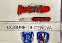 Centro Storico – Si aggira con in tasca martello frangivetro ed eroina: denunciato