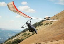 Deltaplano disperso nello Spezzino, le ricerche proseguono deltaplano