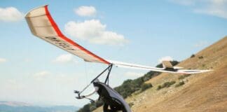 Deltaplano disperso nello spezzino, trovato morto il deltaplanista deltaplano