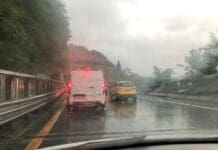 Caos autostrade, code e rallentamenti per maltempo e lavori