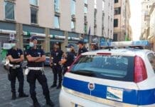 Genova, prima notte senza alcolici all’aperto, vietati dalle 24 alle 8 polizia locale