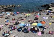 Genova, revocato il divieto di balneazione in sei spiagge quinto spiaggia