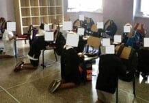 Bambini in ginocchio a scuola – Una nuova foto e altre polemiche Bambini in ginocchio a scuola