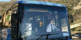 Coronavirus – Sciopero dei Bus di Riviera Trasporti, troppi passeggeri Riviera Trasporti bus pullman
