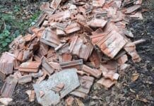 Uscio, discariche e rifiuti abbandonati, scattano i controlli discarica bosco Cengio
