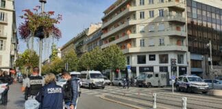Nizza, strage nella basilica di Notre-Dame: tre persone accoltellate