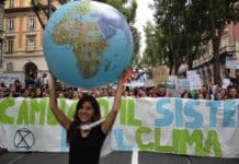 Genova, manifestazione e corteo dei giovani di Fridays for Future Fridays for future