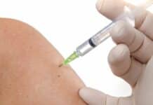 Coronavirus – In arrivo in Liguria altre 18.720 dosi di vaccino vaccinazione iniezione