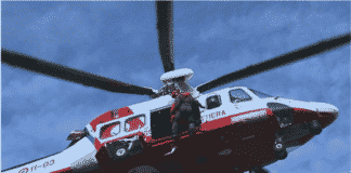 Voltri – Giovane si getta nudo in mare, recuperato dai Vigili del Fuoco