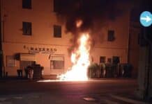 Voltri – Cassonetti in fiamme in via don Giovanni Verità incendio Voltri via don giovanni verità