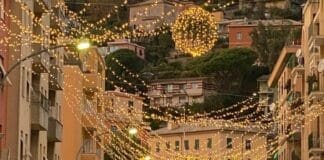Coronavirus in Liguria – Recco non rinuncia alle luminarie per il Natale Recco luminarie Natale