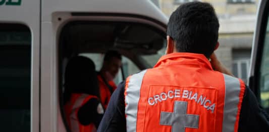 Genova, 93enne travolto da un’auto ad Albaro, è grave ambulanza croce bianca genovese