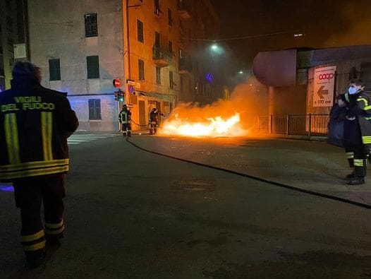 auto fiamme, Pontedecimo