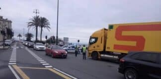 Traffico nel caos tra Foce e Albaro – La lettera-denuncia della Lista Crivello traffico esselunga corso italia