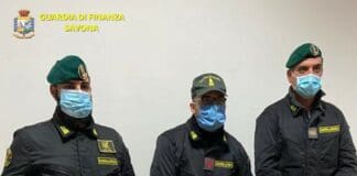 Savona – Sorpresi a spacciare droga: Finanza arresta tre persone