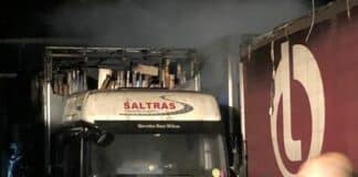 Incendio a bordo del Traghetto Tirrenia Athara tirrenia athara incendio