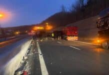 Incidente sull’autostrada A6 Savona – Torino, camion ribaltato e strada chiusa direzione nord incidente A6 Altare