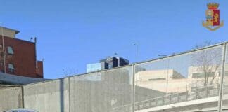 Sbarca a Genova con 8 kg di hashish nascosti in auto: arrestato Porto di Genova Polizia di Stato