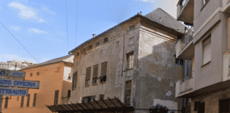 Marassi, cerca di rubare la bici elettrica di un vigile, bloccato ed arrestato polizia locale Marassi