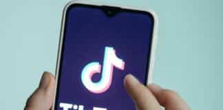 Tik tok blackout challenge, morta una bambina di 10 anni Tik Tok social