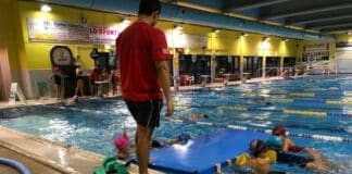 Mobilitazione popolare e istituzionale: il Crocera Stadium resterà aperto crociera stadium piscina