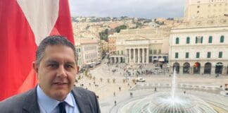 Vaccino anti coronavirus, Toti: Novavax sta convincendo gli scettici Toti Giovanni presidente Regione Liguria