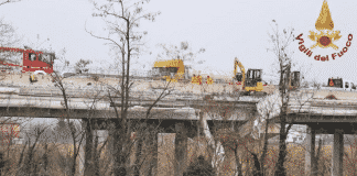 Autostrade – Cede ponteggio sulla A6 Torino-Savona, operai precipitano per 20 metri crollo ponteggio, savona torino